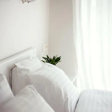 Bright & Unique 3 Floor Loft In Trendy Area * Вильнюс